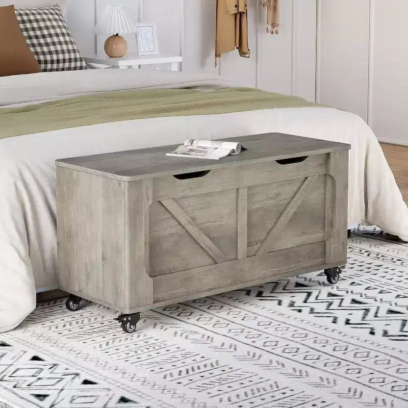 Storage Chest with Wheels, Safety Hinges and 350 lb Support